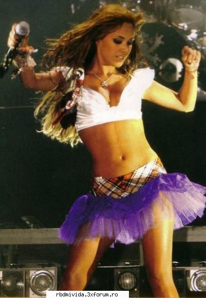 :rolleyes: annie in concerte