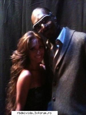 Annie si prietenii ei - unique_girl_annie_tina - ♥♥♥ Anahi♥♥♥