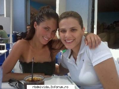 Annie si prietenii ei - unique_girl_annie_tina - ♥♥♥ Anahi♥♥♥