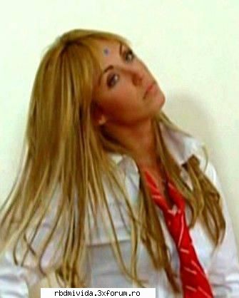 :hi: mia colucci