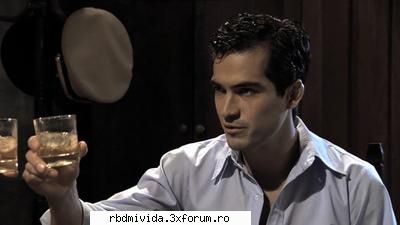 Poncho~~~>poze cu el - unique_girl_annie_tina - ♥♥♥Poncho♥♥♥