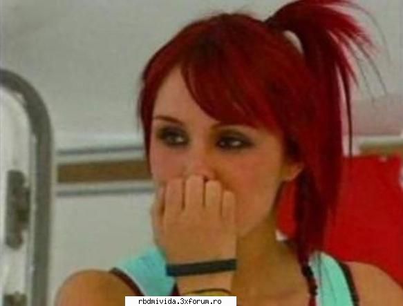 frumushika mea!! :nebun:  :nebun:  :nebun:  :nebun: poze cu roberta pardo