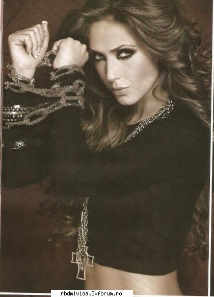 e cea mai cool annie - unique_girl_annie_tina - ♥♥♥ Anahi♥♥♥