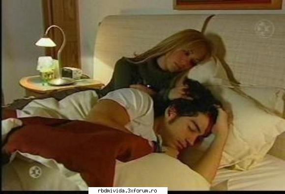 sunt super - unique_girl_annie_tina - ???Anahi&Poncho???